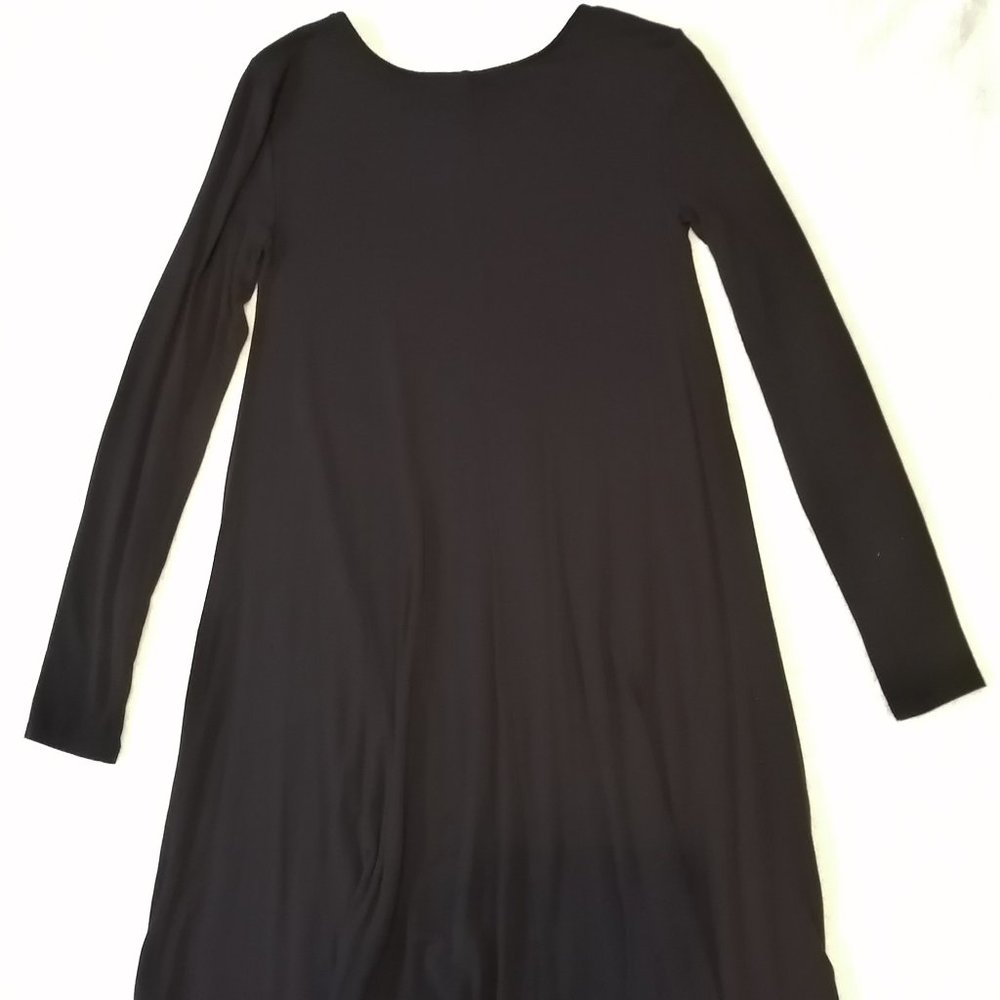 Old Navy flowy black midi dress